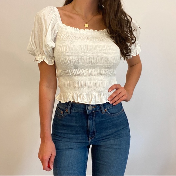 White Textured Smocked Top With Puff Sleeves - Picture 3 of 6